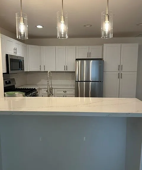 Camino Real Apartments — Photo 7