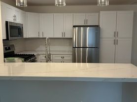 Camino Real Apartments, Camino Real Apartments