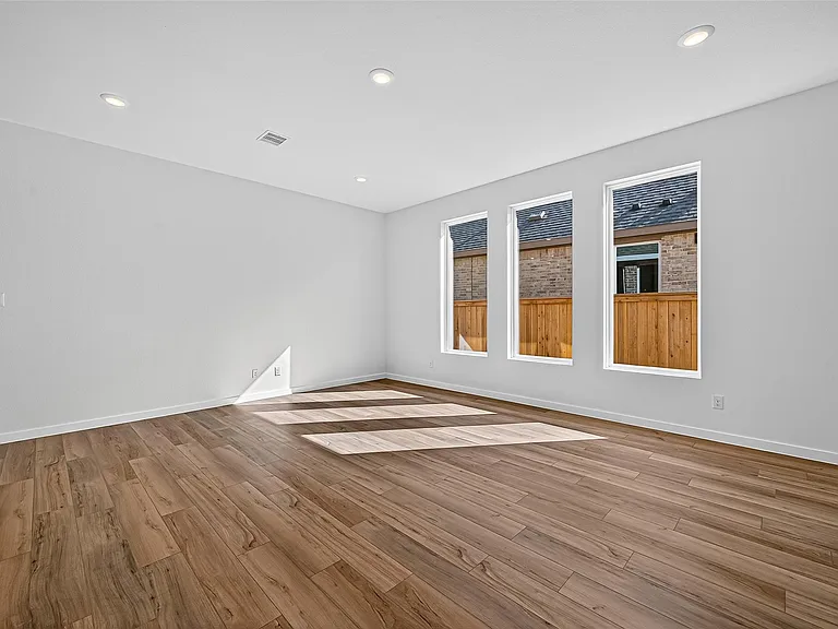 11119 Poplar Tree Dr — Photo 11