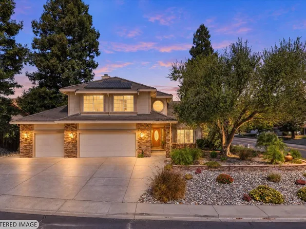 400 Rollingwood Court, Vacaville, CA 95688
