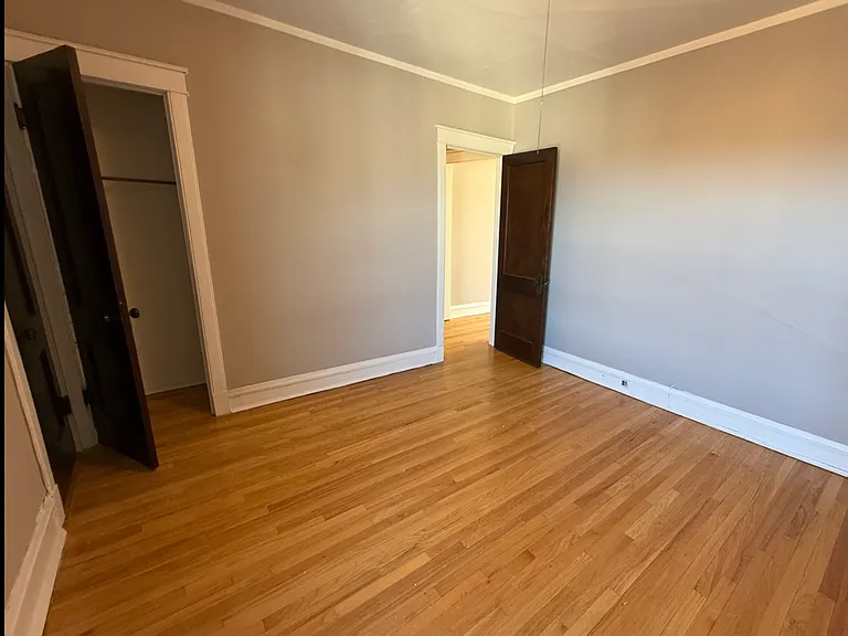 3943 N Kostner Ave #2F — Photo 3