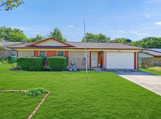 318 Utah St, Sherman, TX 75090
