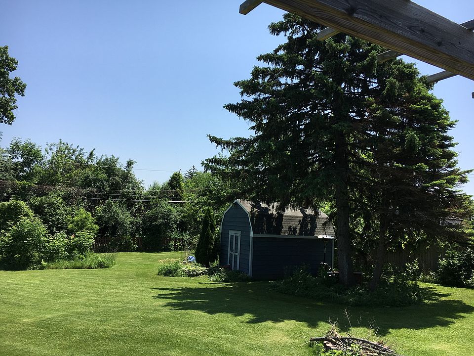 2nd image of 4625 Yackley Ave