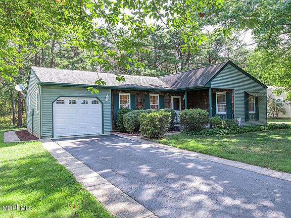 2nd image of 5 Milford Court #52