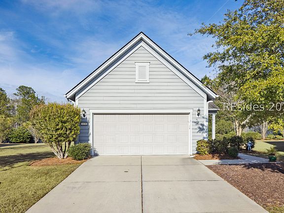 3rd image of 1038 Gleneagle Ct