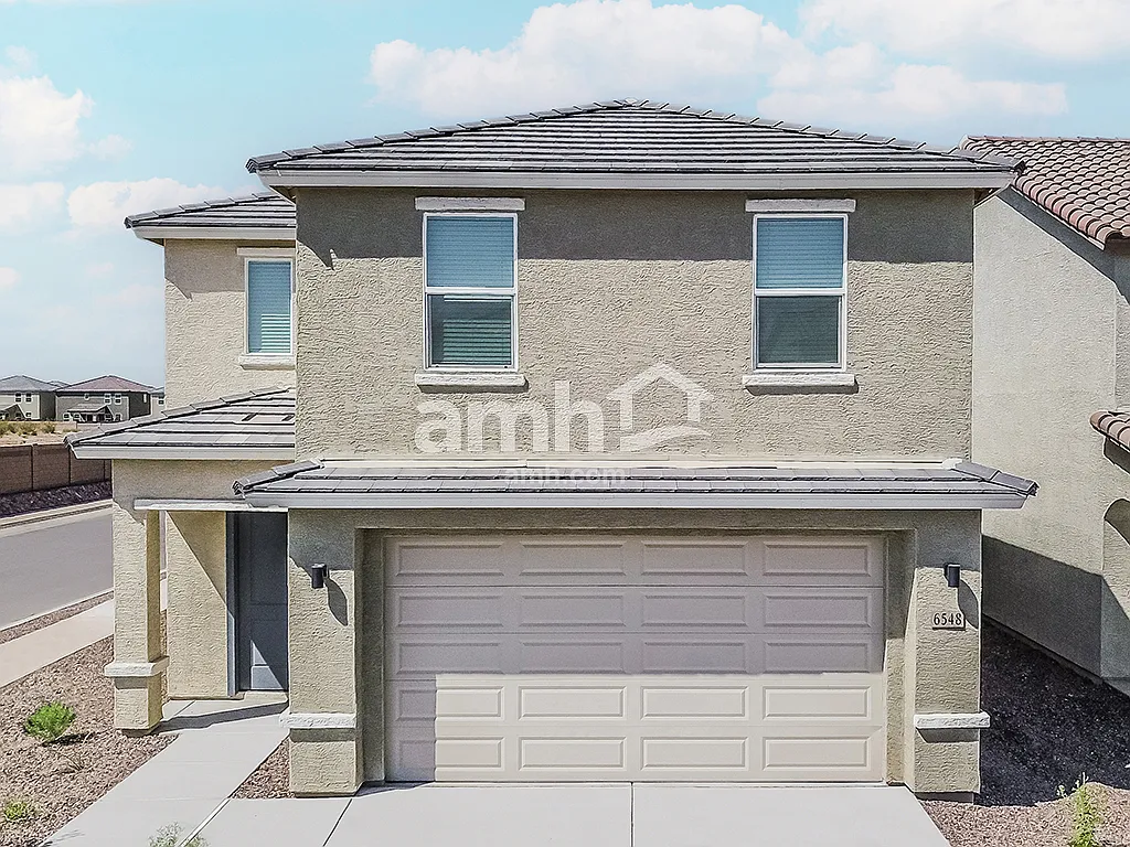 4 bed, 2.5 bath, 2169 sqft, $2,225 — Photo 1