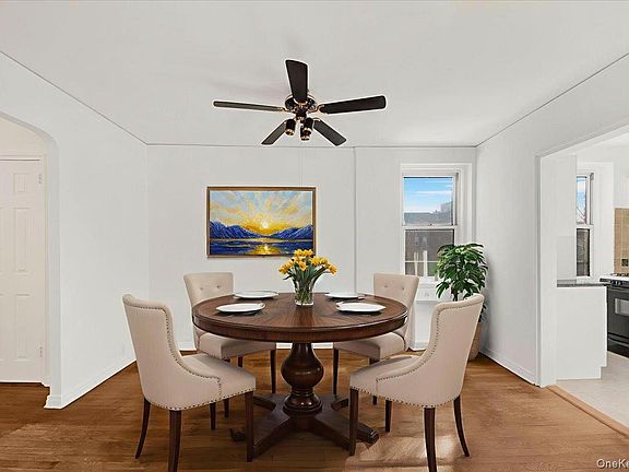 4th image of 811 Bronx River Road #3C