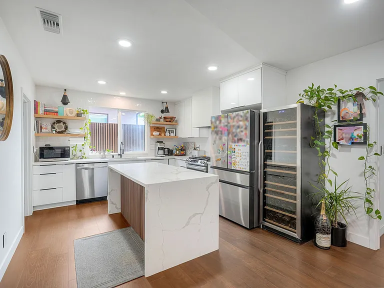 17 W Avenida Cornelio — Photo 8