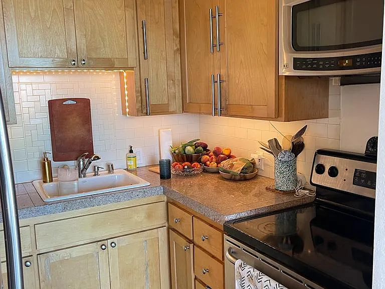 535 Burnett Ave #1 — Photo 20