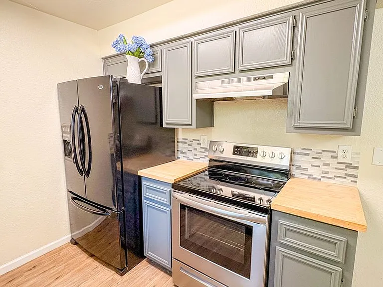 2508 Hidden Hill Dr — Photo 7