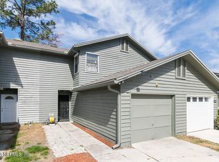 5545 Bennington Dr, Jacksonville, FL 32244