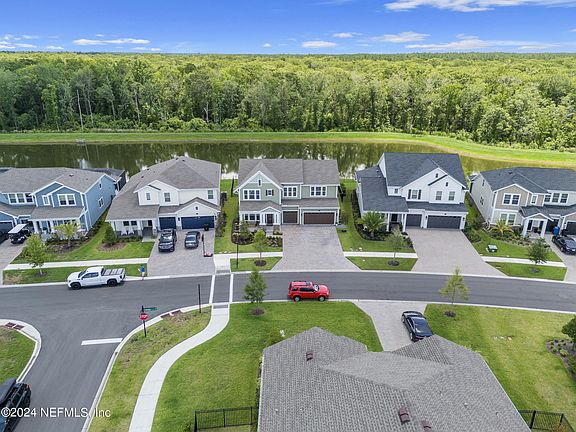 3rd image of 865 WINDLEY Drive