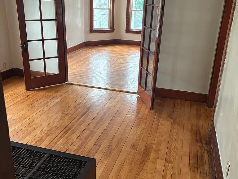 51 Elm St #2 — Photo 3