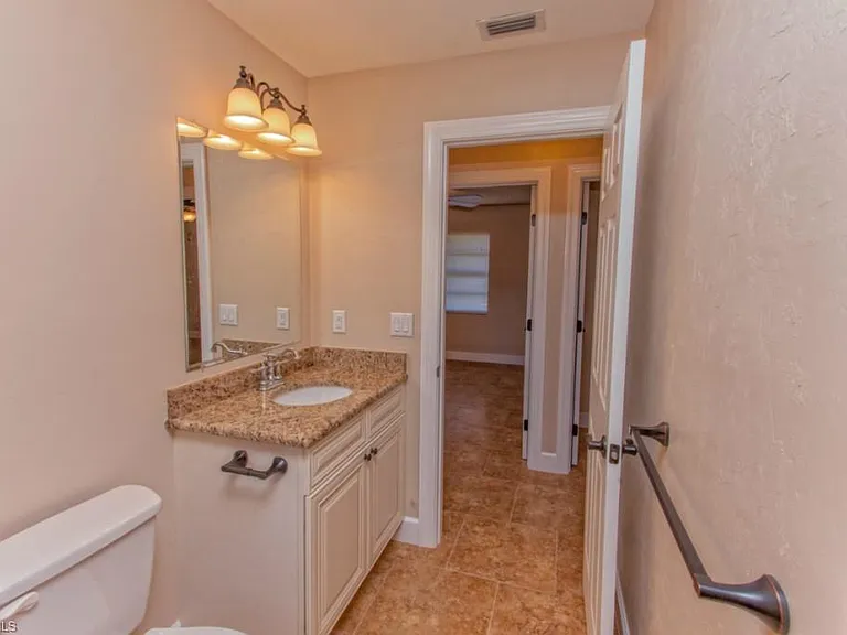 13650 Caribbean Blvd — Photo 7