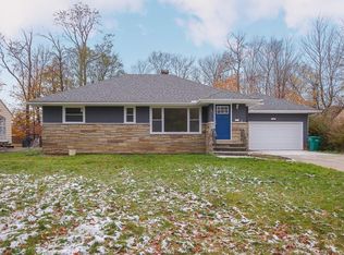 742 Edgewood Rd, Richmond Heights, OH 44143