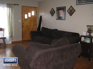 1390 E Old Pine Bluff Rd, Morris, IL 60450