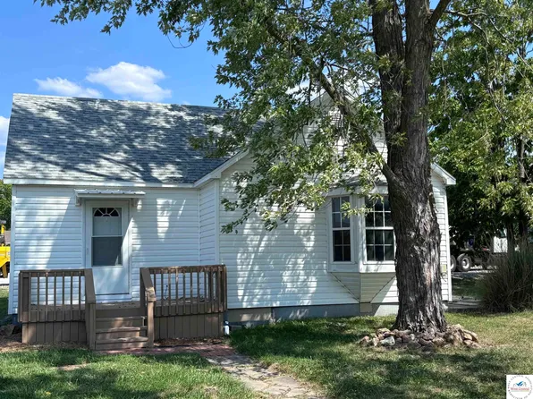 100 E Lamine St, Lincoln, MO 65338