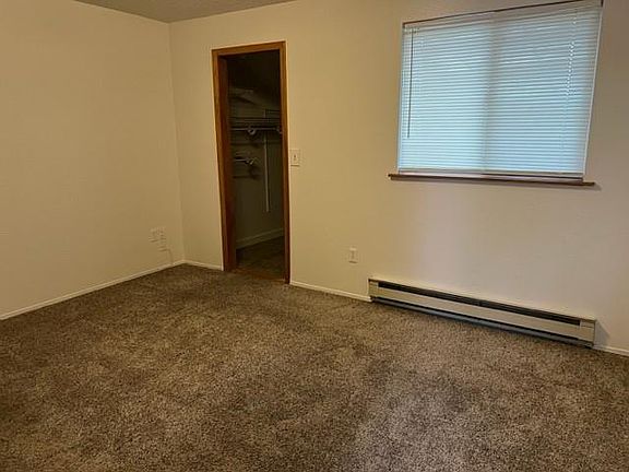 5th image of 428 130th Street Ct S