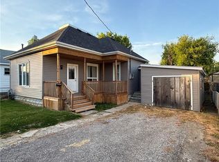 318 Lafontaine St, Chatham Kent, ON N8A4H9