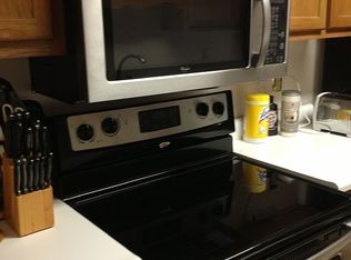 5613 Nix Rd, Fayetteville, NC 28314