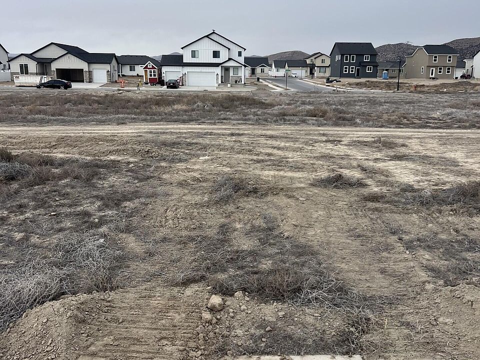 1st image of 2323 E Sunflower Dr #443