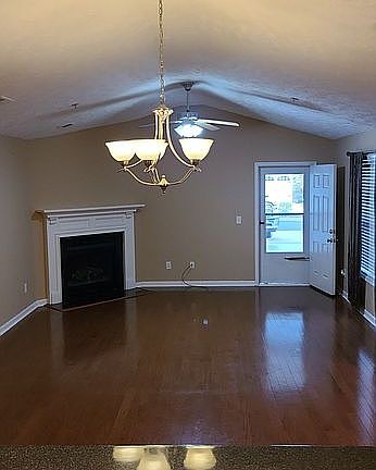 3rd image of 2360 31w Hwy #207