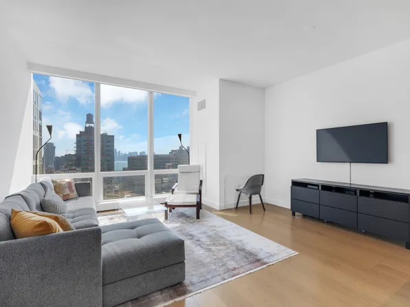 15 Hudson Yards, New York, NY