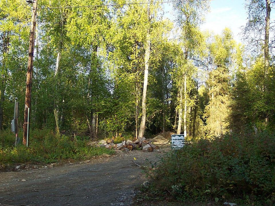 1st image of 23220 W Goldstreak Dr