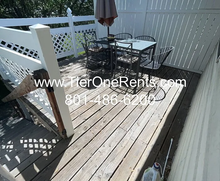 619 Angie Cir #619 — Photo 19
