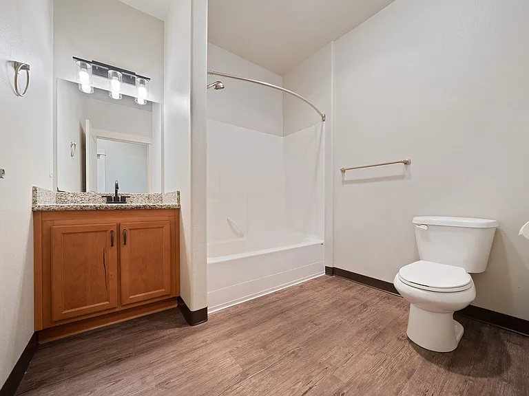 Webster Ridge Apartments — Photo 86