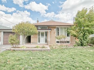115 Lowcrest Blvd #BASEMENT, Toronto, ON M1T1K7