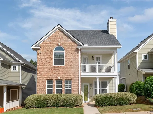 1311 Rosemary Ln, Atlanta, GA 30344