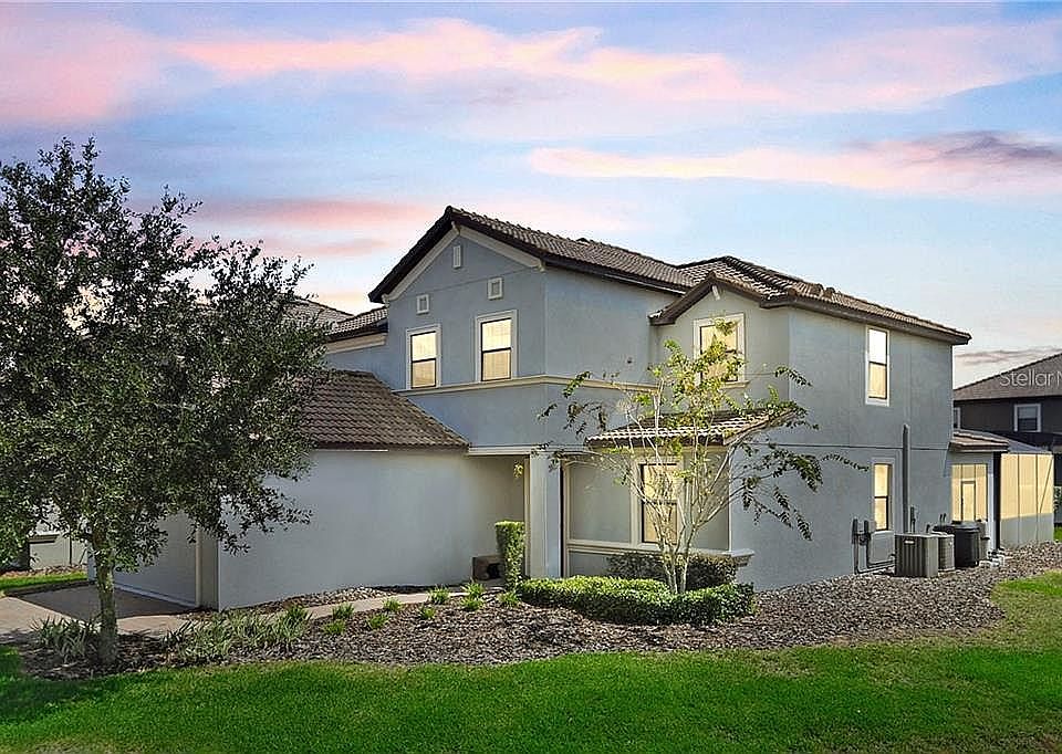 1st image of 1445 Moon Valley Dr