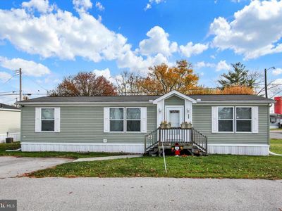 225 Brick Ln, New Oxford, PA, 17350