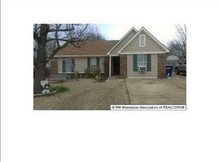3890 Kensington Cir, Horn Lake, MS 38637