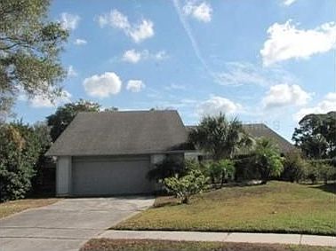 2nd image of 14689 Village Glen Cir