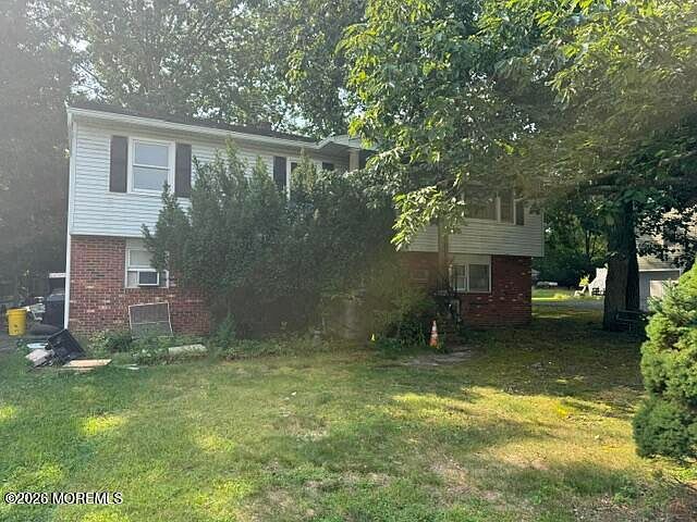 1st image of 935 Woodlane Road