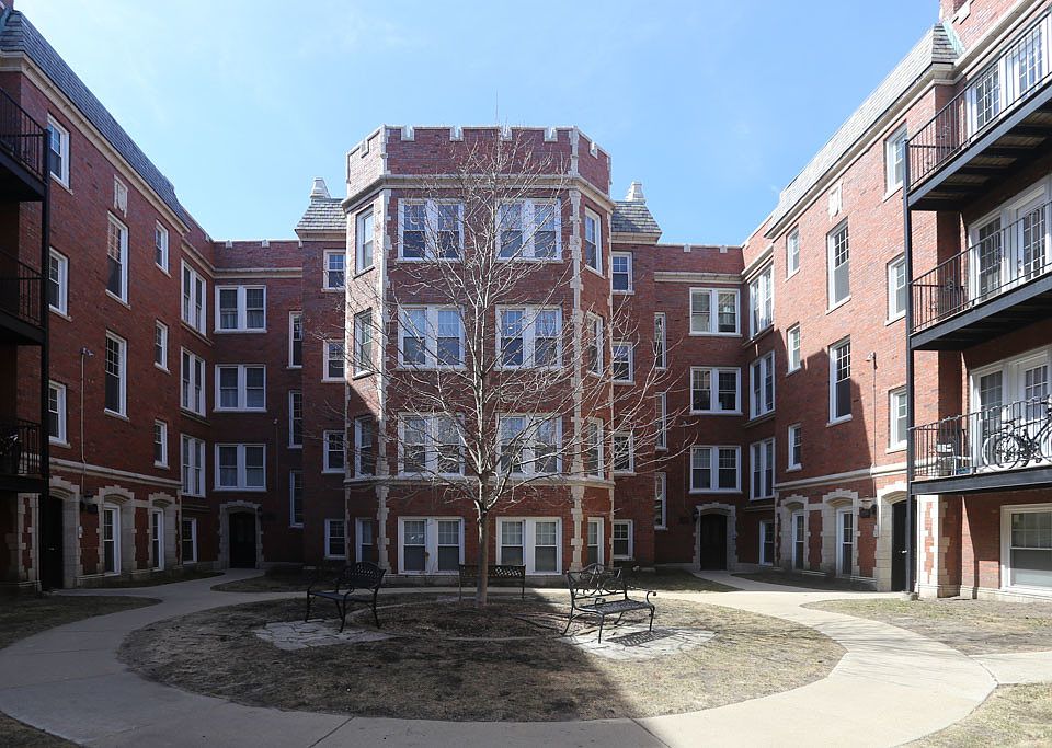 1st image of 7726 N Ashland Ave APT 2E