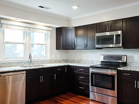 2nd image of 1131 N Utah St #1131G