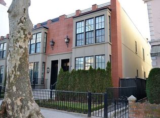 346 93rd St #2A, Brooklyn, NY 11209