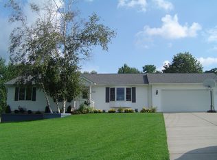 5226 Glenn Ter, Hamburg, NY 14075