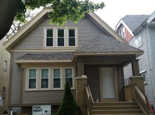 3429 N Oakland Ave, Milwaukee, WI 53211