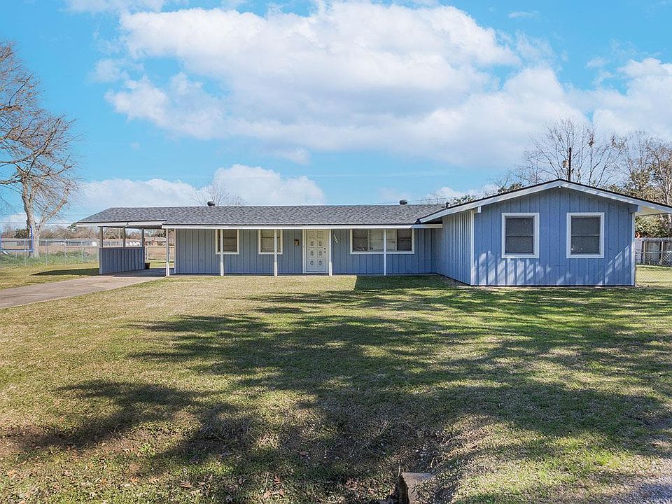 1st image of 2336 Crescent Dr