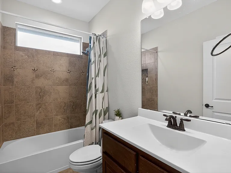 3912 Crater Cir — Photo 24
