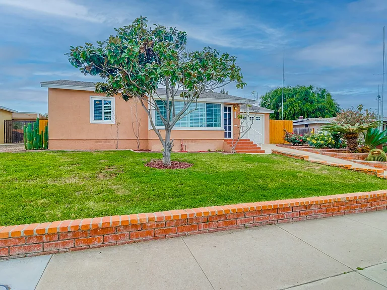 Curb photo