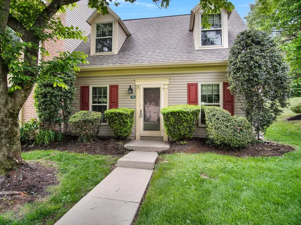 1786 Weatherburn Dr, New Cumberland, PA 17070