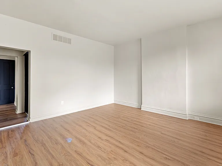 5525 Alaska Ave #2 — Photo 9