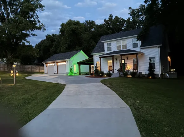 4049 Hampshire Pike, Hampshire, TN 38461