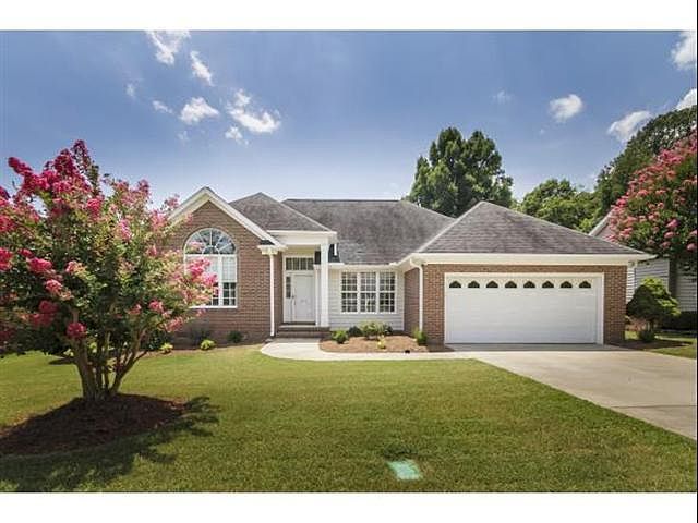 1st image of 612 Brownstone Dr
