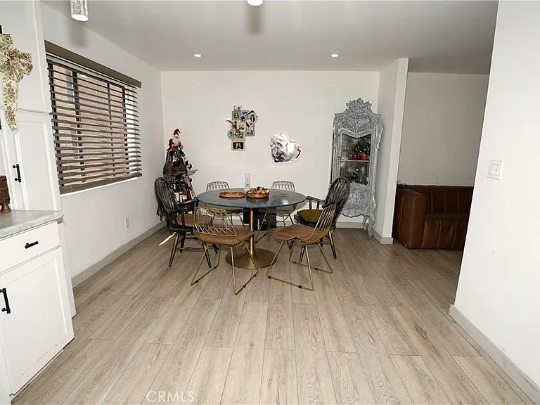 18954 Sherman Way #3 — Photo 14